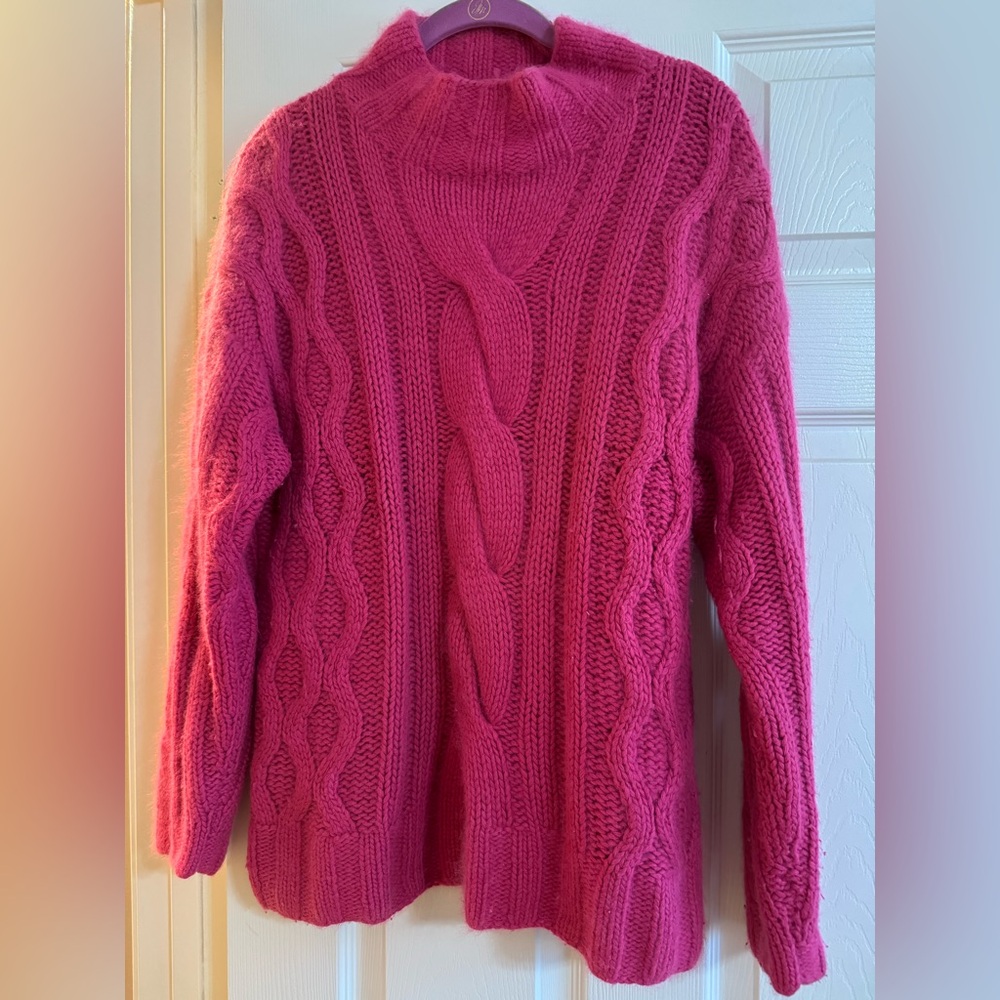 Express vintage Pink Angora, Lambswool and Nylon cable knit sweater